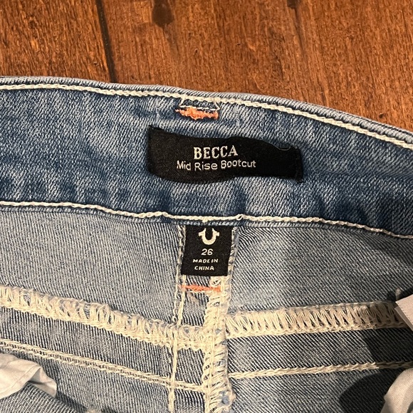 True Religion Rocca Mid Rise Bootcut- (26W) - Picture 4 of 4